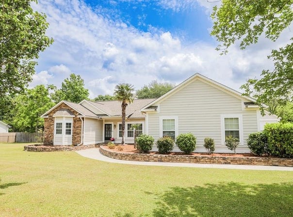 351 Virginia Circle, Cairo, GA 39828