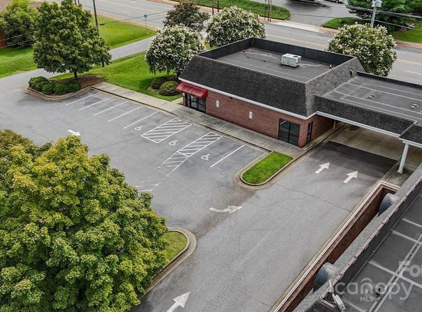 317 1st Street East, Conover, NC 28613