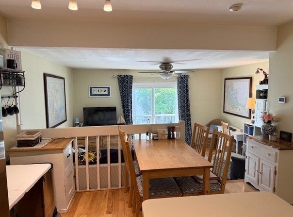 121 Tall Oaks Dr, Weymouth, MA 02190