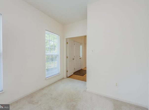 21 KENNESAW DRIVE, STAFFORD, VA 22554