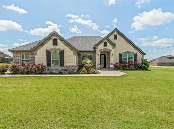 110 Trotter Court, Stephenville, TX 76401
