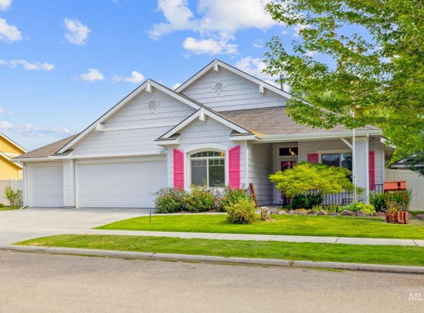 1231 E Loggers Pass St, Meridian, ID 83642