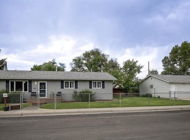 411 E 6th St, Powell, WY 82435