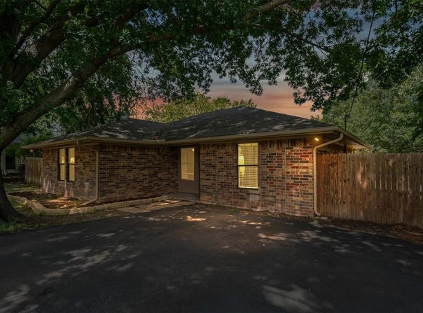 17 Coronado Trail, Weatherford, TX 76087