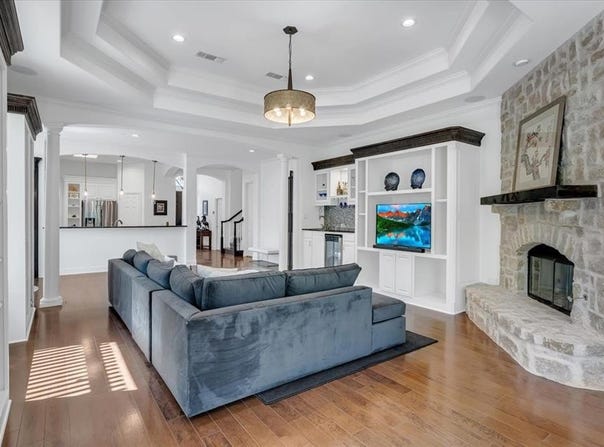 1008 Shoal Creek Court, Fairview, TX 75069