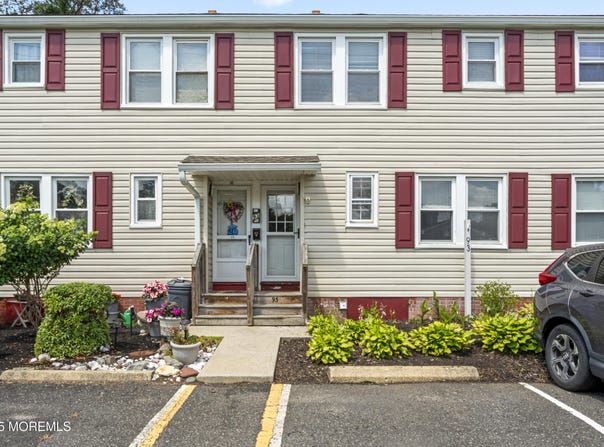 93 Barker Avenue, Shrewsbury Twp, NJ 07724