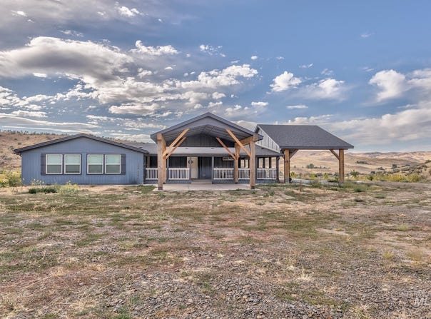 1587 Gentry Ln, Weiser, ID 83672