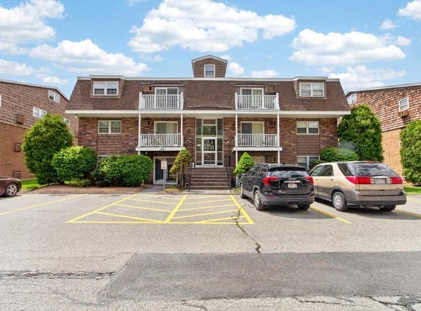 90 Beacon, Lawrence, MA 01843