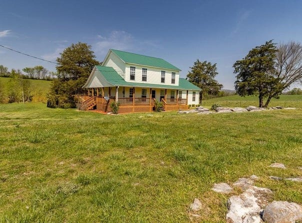 7511 Upper East Valley Road, Pikeville, TN 37367