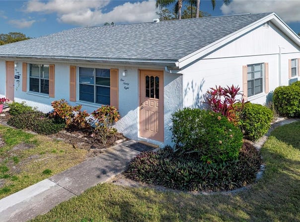 1902 ANDOVER STREET, SUN CITY CENTER, FL 33573