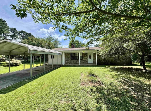 141 Gaff Lane, Pearcy, AR 71964