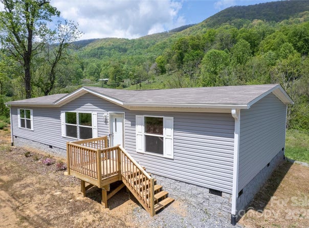 1455 Newfound Road, Leicester, NC 28748