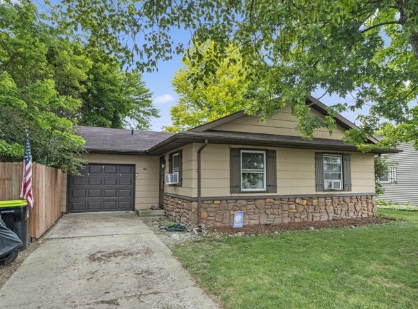 8 Topaz Drive, Huntington, IN 46750