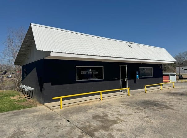 201 2nd S Street, Woodville, MS 39669