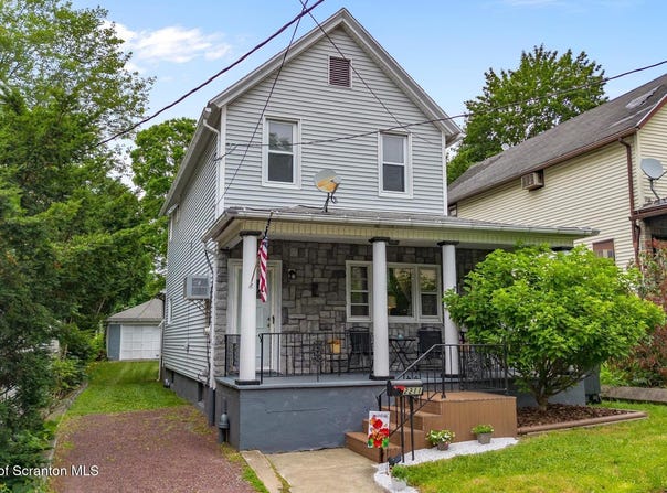 2211 Myrtle Street, Scranton, PA 18510