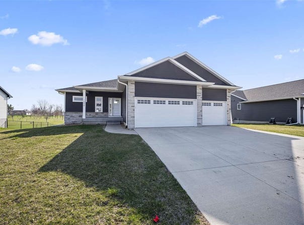 1090 Harrison St., NorthLiberty, IA 52317