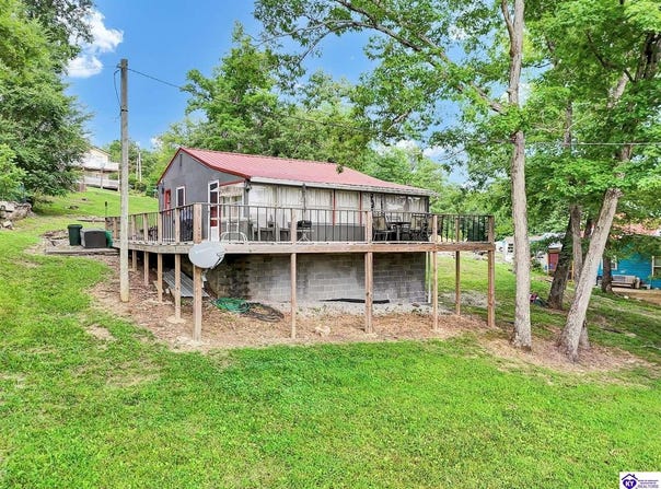 156 Skyline Drive, Clarkson, KY 42726