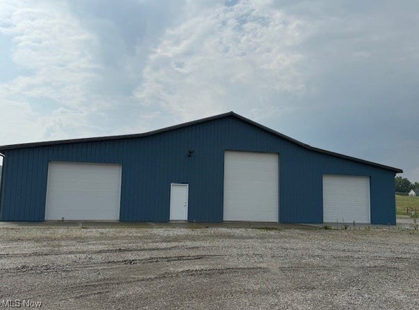 Frys Valley Road SW, Gnadenhutten, OH 43837