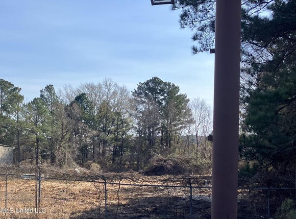 5652 Terry Road, Byram, MS 39272
