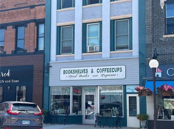 123 N Minnesota Street N, New Ulm, MN 56073