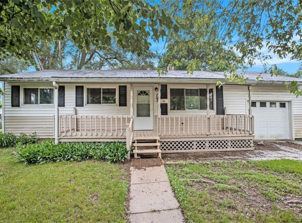 705 Cooper Court, Albion, MI 49224