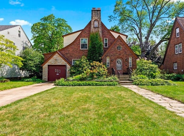 251 Hamilton Avenue, Elyria, OH 44035