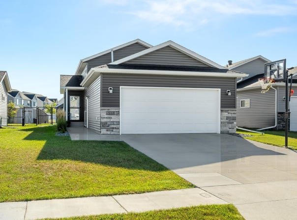 2133 10th Street W, West Fargo, ND 58078