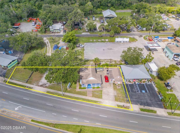 524 N Dixie, New Smyrna Beach, FL 32168