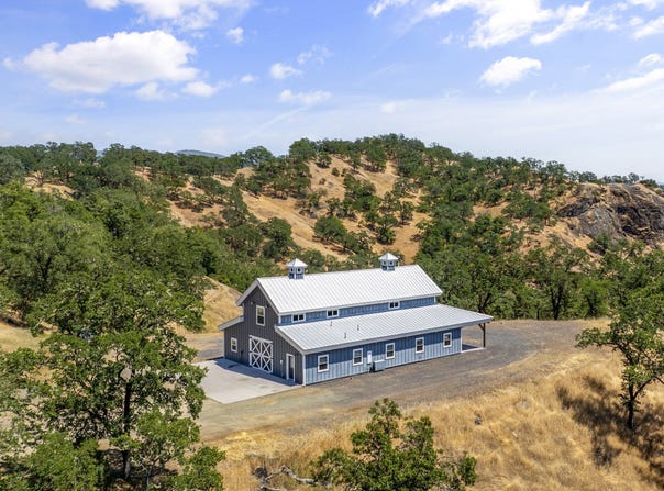 2371 McNab Ranch Road, Hopland, CA 95482