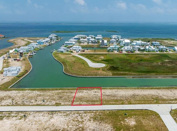 5009 Punta Mita Drive, ROCKPORT, TX 78382