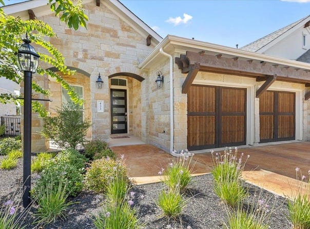 433 Cartwheel BND, Austin, TX 78738