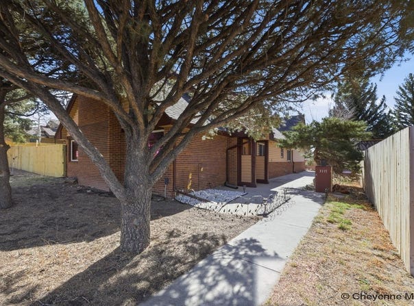 3115 BLUFF PL, Cheyenne, WY 82009
