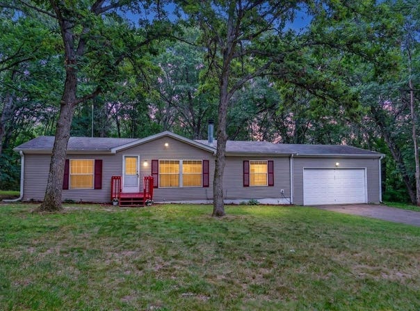 3880 Sandhill Court, Wisconsin Dells, WI 53965