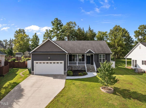 415 Old Farm Road, Graham, NC 27253