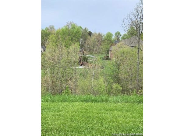 4030 Marquette Drive, Floyds Knobs, IN 47119
