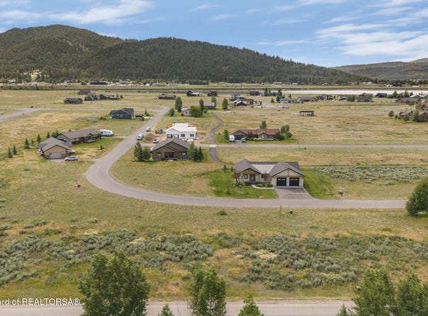 178 COLUMBINE Street, Alpine, WY 83128
