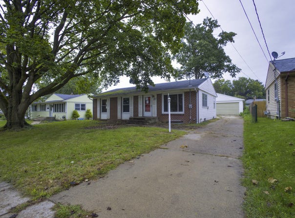 3714 Collingwood Avenue SW, Wyoming, MI 49519