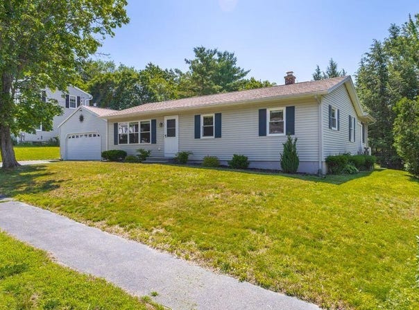 80 Primrose Lane, Portland, ME 04103