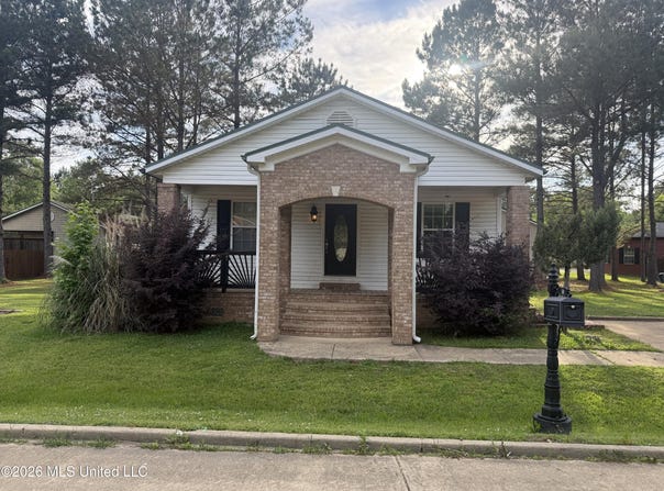 50 Asbury Drive, Starkville, MS 39759