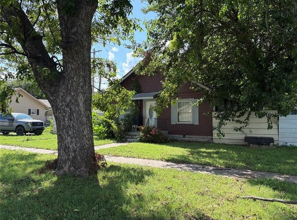615 E Charles Avenue, Pauls Valley, OK 73075
