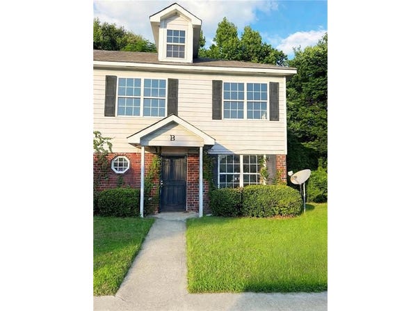 941 Old Mill Point, Monroe, GA 30655