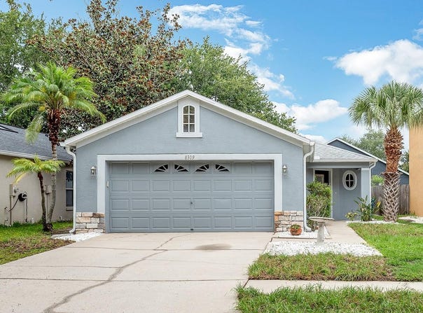 8309 QUARTER HORSE Drive, RIVERVIEW, FL 33578