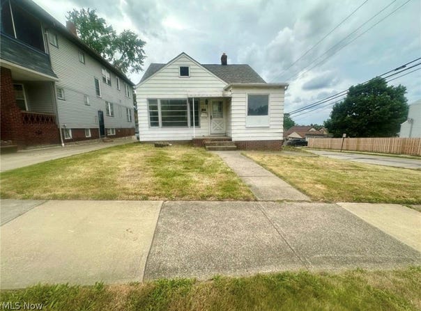 4904 E 90th Street, Garfield Heights, OH 44125