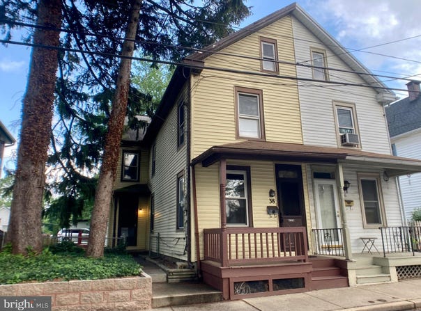38 W GRAMBY Street, MANHEIM, PA 17545