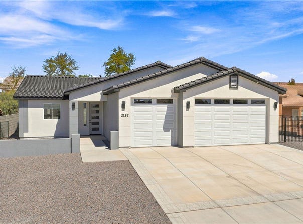 2157 E Hammer Lane, Fort Mohave, AZ 86426