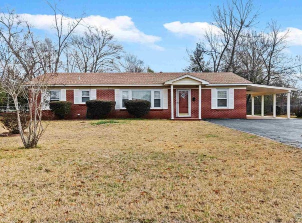 507 4th Ave, Atmore, AL 36502