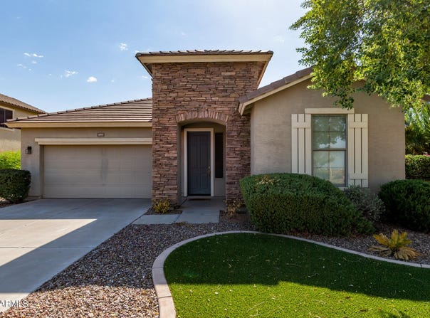 6993 S RUBY Drive, Chandler, AZ 85249