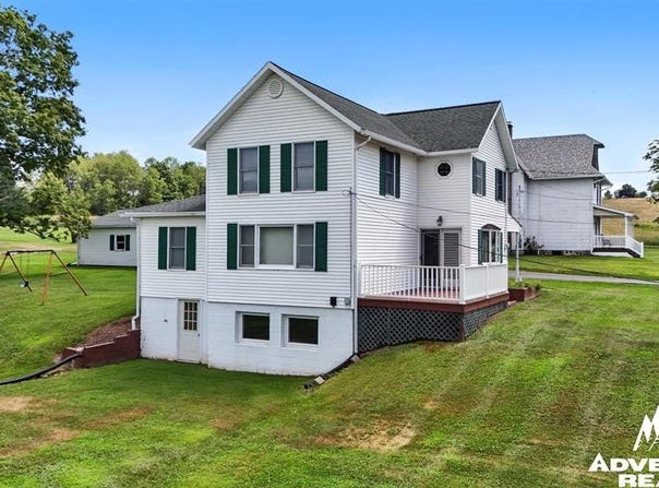 181 E Cherry Street, Dushore, PA 18614