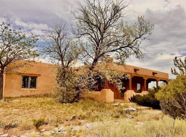 5 Arbolito Lane, El Prado, NM 87529