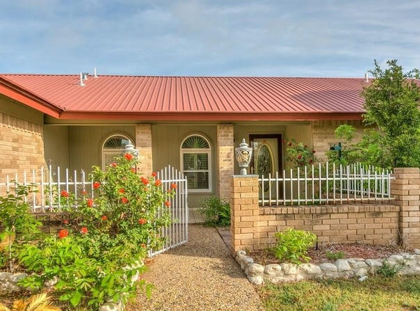 206 Crestwood Dr, San Angelo, TX 76905